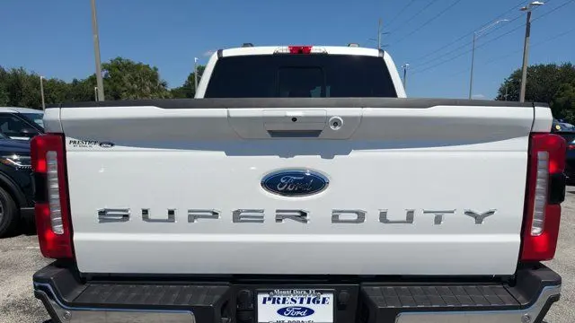 2025 Ford F-250 Super Duty Platinum