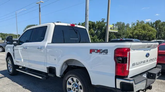 2025 Ford F-250 Super Duty Platinum