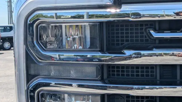 2025 Ford F-250 Super Duty Platinum