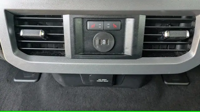 2025 Ford F-250 Super Duty Platinum