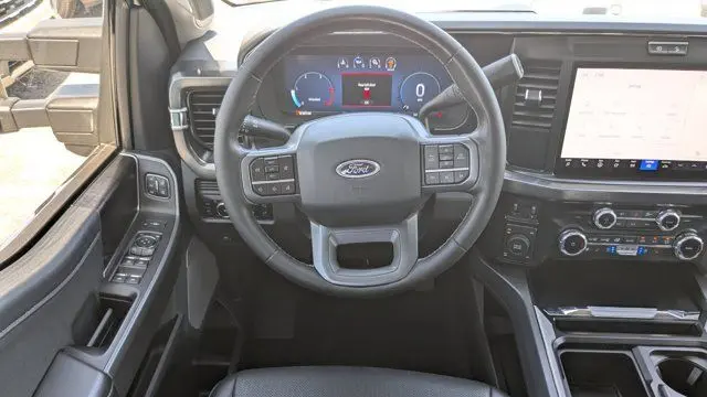 2025 Ford F-250 Super Duty Platinum