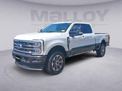 Photo of a 2025 Ford F-250 Super Duty 4X4 Lariat 4DR Crew Cab 6.8 FT. SB Pickup for sale