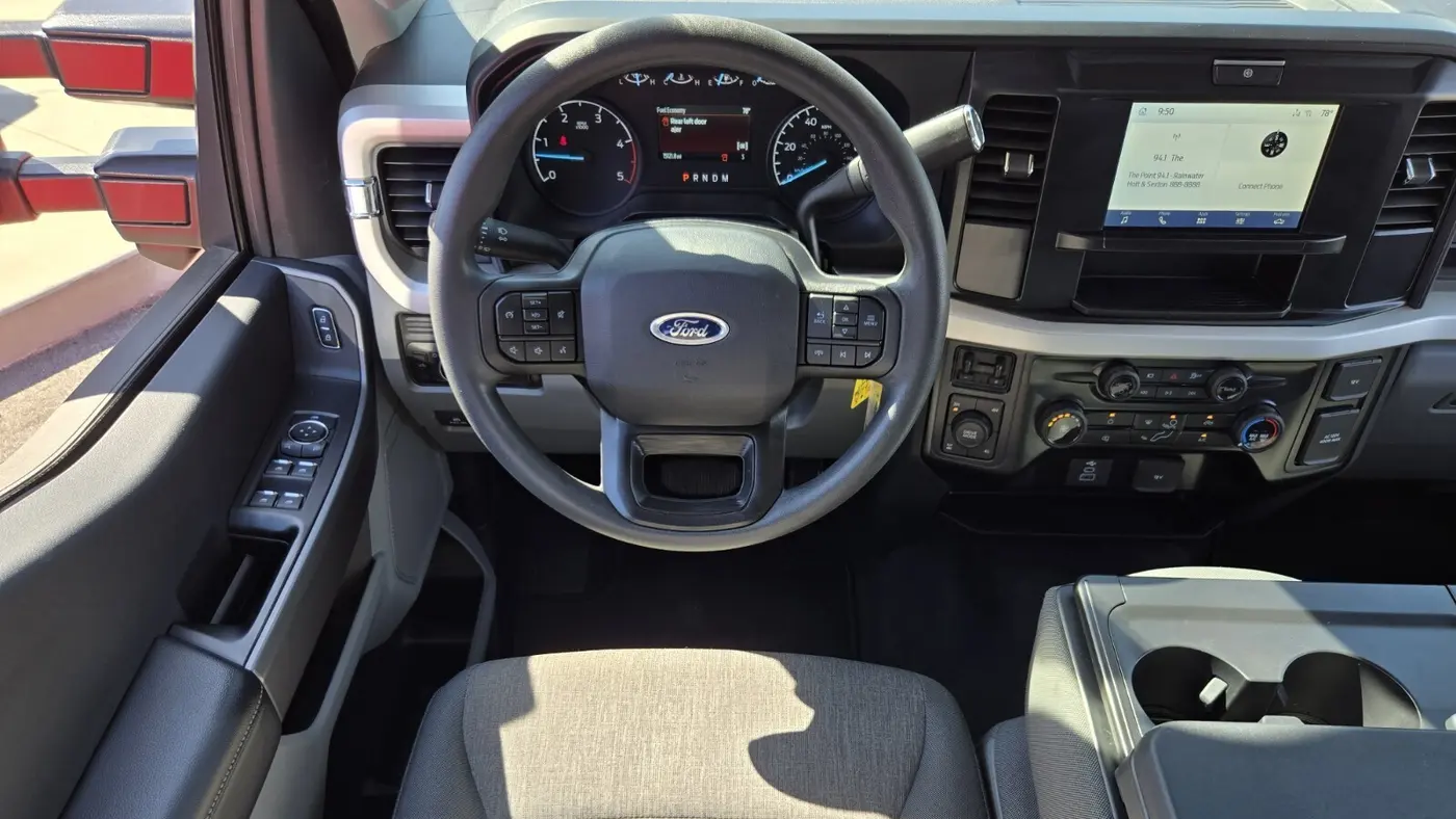 2025 Ford F-250 Super Duty XL