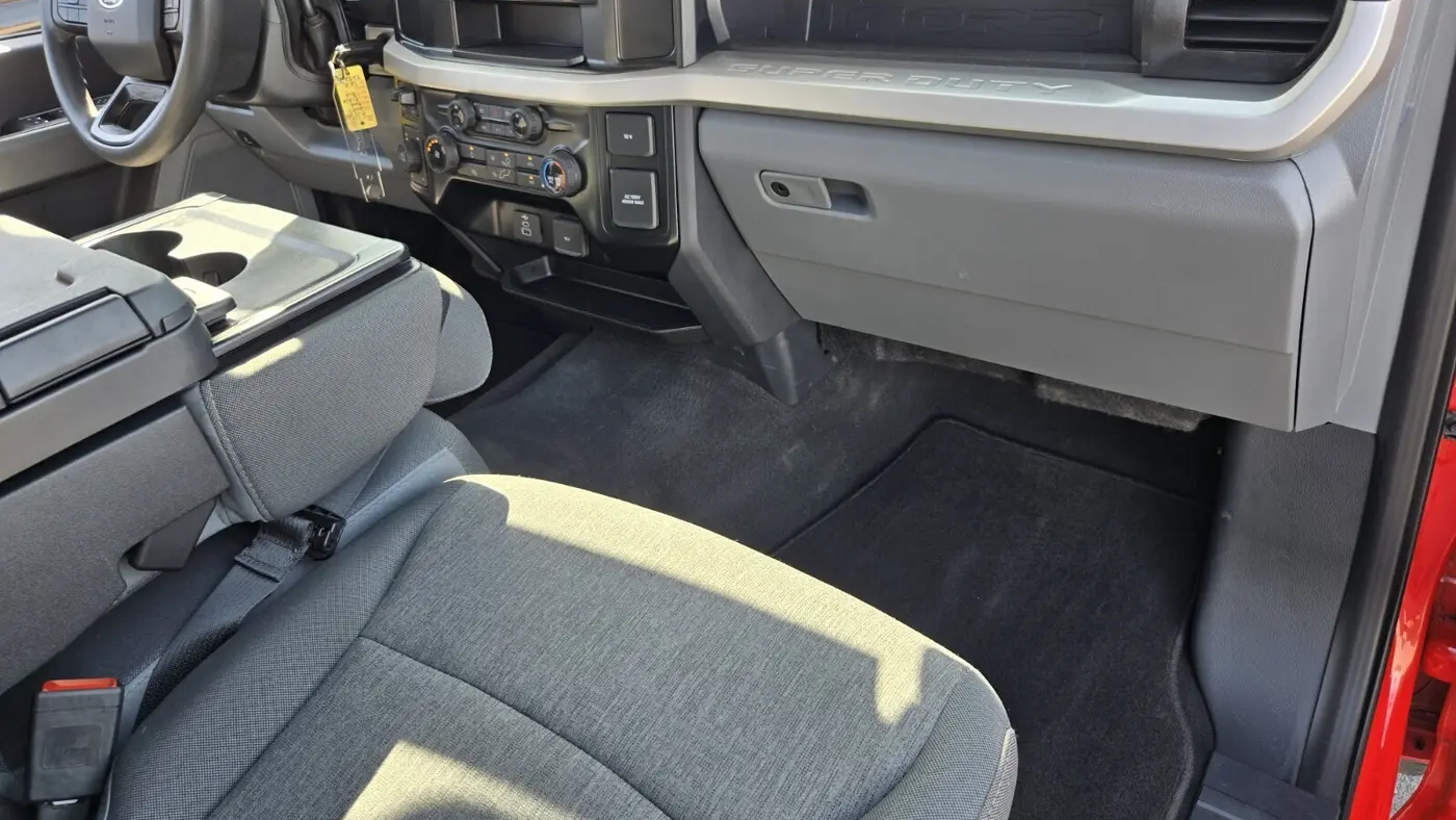 2025 Ford F-250 Super Duty XL