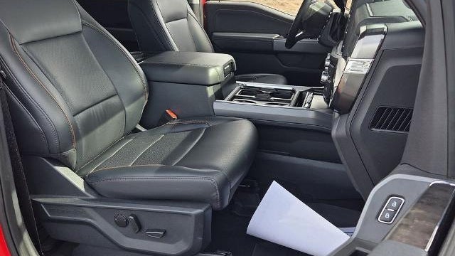 2025 Ford F-250 Super Duty XLT