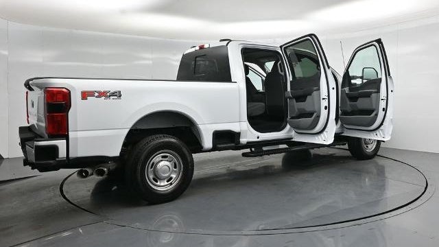 2025 Ford F-250 Super Duty Lariat
