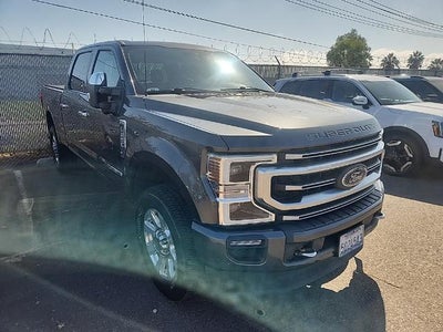 2020 Ford F-250 Super Duty 4X4 Platinum 4DR Crew Cab 6.8 FT. SB Pickup