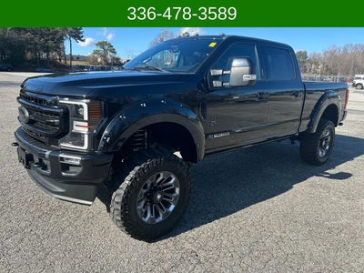2022 Ford F-250 Super Duty 4X4 Lariat 4DR Crew Cab 8 FT. LB Pickup