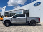 2023 F-250 Super Duty Thumbnail 3