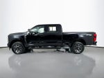2023 F-250 Super Duty Thumbnail 4
