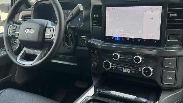 2025 Ford F-250 Super Duty XLT