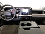 2025 F-250 Super Duty Thumbnail 15