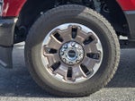 2025 F-250 Super Duty Thumbnail 13