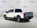 2025 F-250 Super Duty Thumbnail 4