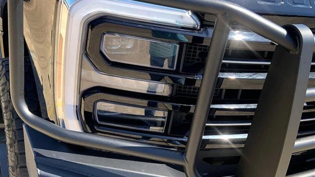 2025 Ford F-250 Super Duty Platinum