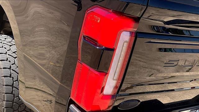 2025 Ford F-250 Super Duty Platinum