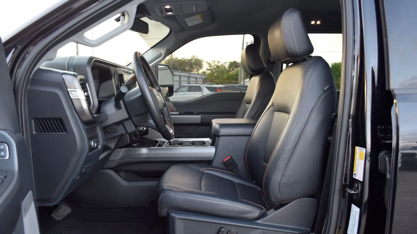 2025 Ford F-250 Super Duty Lariat