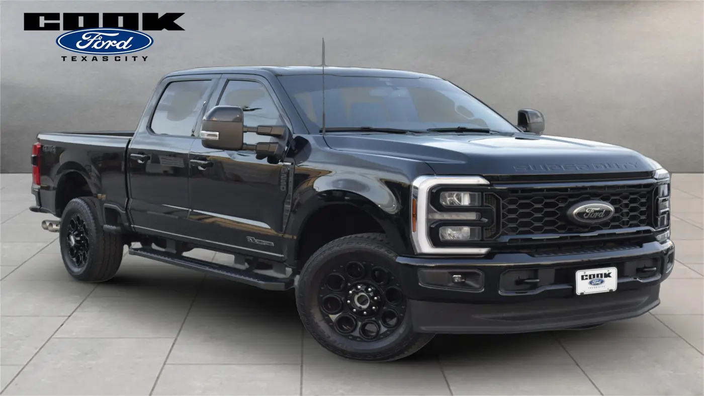 2025 Ford F-250 Super Duty Lariat