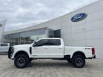 2025 F-250 Super Duty Thumbnail 3