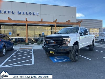 2022 Ford F-250 Super Duty 4X4 Platinum 4DR Crew Cab 6.8 FT. SB Pickup