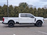 2023 F-250 Super Duty Thumbnail 2