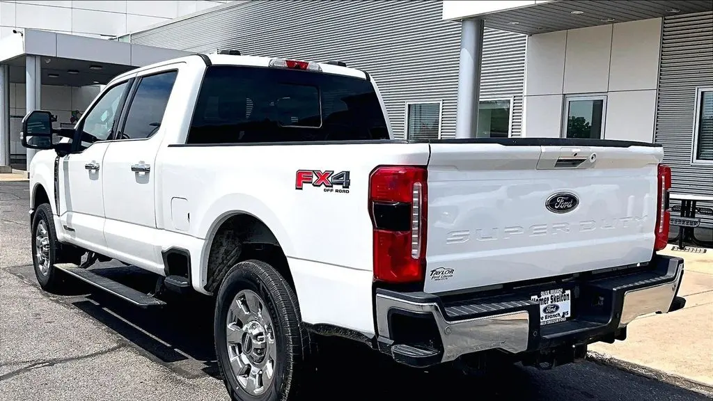 2023 Ford F-250 Super Duty Lariat