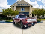2024 F-250 Super Duty Thumbnail 3