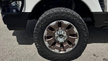 2024 Ford F-250 Super Duty Platinum