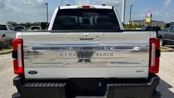 2024 Ford F-250 Super Duty Platinum