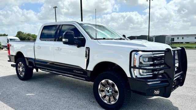 2024 Ford F-250 Super Duty Platinum