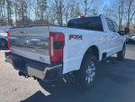 2024 F-250 Super Duty Thumbnail 5