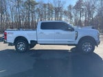 2024 F-250 Super Duty Thumbnail 6