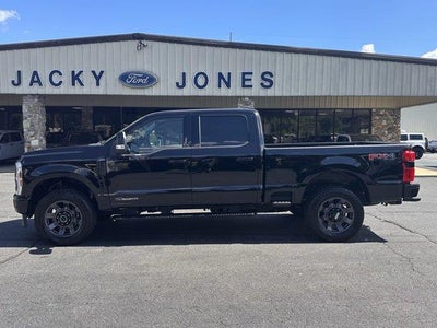 2024 Ford F-250 Super Duty 4X4 Lariat 4DR Crew Cab 8 FT. LB Pickup