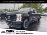 2025 F-250 Super Duty Thumbnail 1