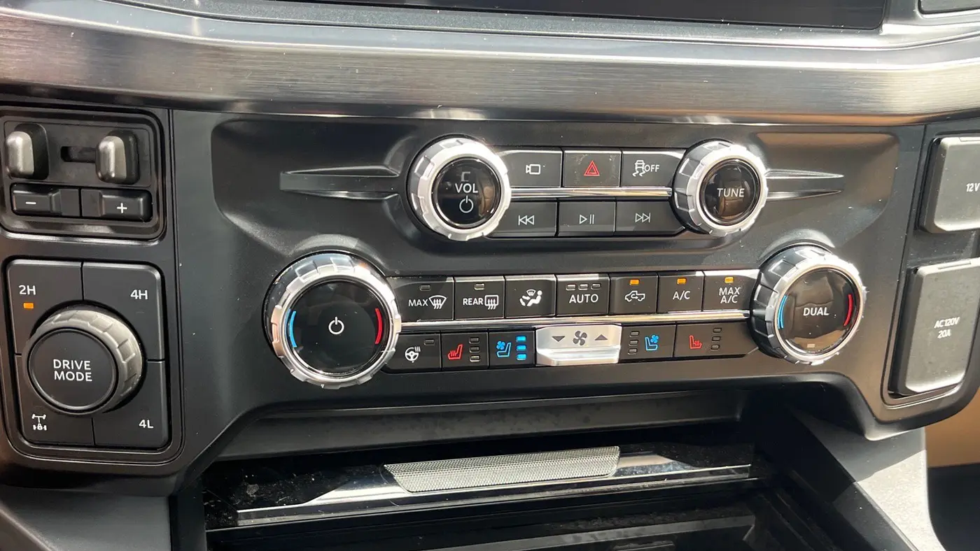 2025 Ford F-250 Super Duty XL