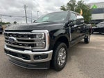 2025 F-250 Super Duty Thumbnail 4