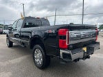 2025 F-250 Super Duty Thumbnail 6