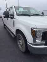 2018 F-350 Super Duty Thumbnail 2