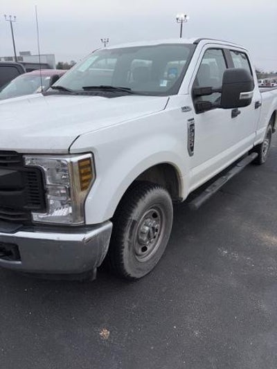 2018 Ford F-350 Super Duty 4X2 King Ranch 4DR Crew Cab 6.8 FT. SB SRW Pickup