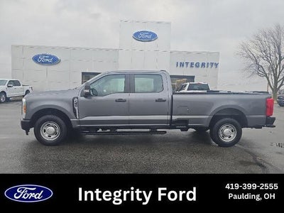 2024 Ford F-350 Super Duty 4X2 XL 4DR Crew Cab 6.8 FT. SB SRW Pickup