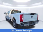 2024 F-350 Super Duty Thumbnail 2