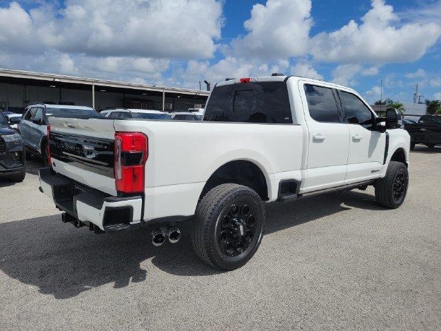 2022 Ford F-350 - $24,991