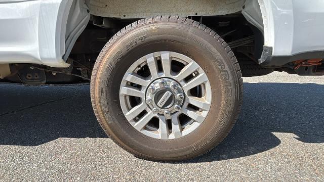 2017 Ford F-350 - $34,988