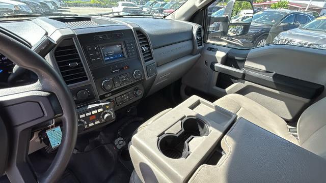 2017 Ford F-350 - $34,988