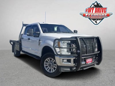 2017 Ford F-350 Super Duty 4X4 XLT 4DR Crew Cab 6.8 FT. SB SRW Pickup