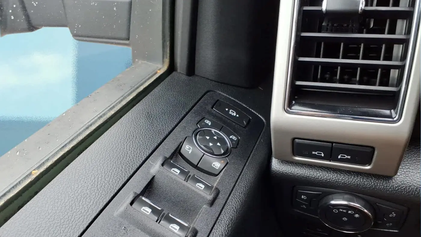 2019 Ford F-350 Super Duty XLT