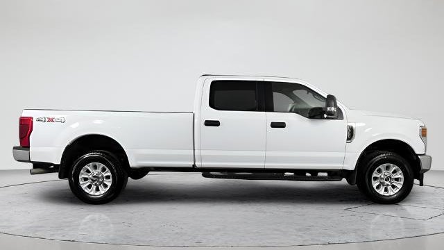 2022 Ford F-350 Super Duty XLT