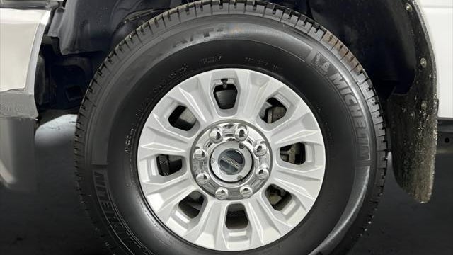 2022 Ford F-350 Super Duty XLT