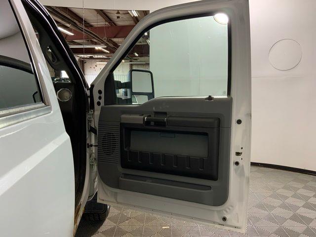 2013 Ford F-350 - $19,155