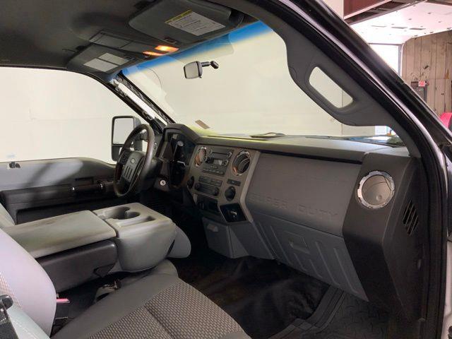 2013 Ford F-350 - $19,155